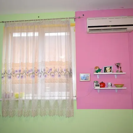 Sea Joy Studio * Warna